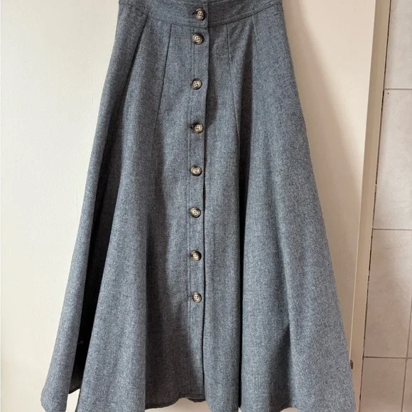Loeffler Randall high waisted wool A-Line Skirt with pockets size 4, like new - Picture 4 of 12